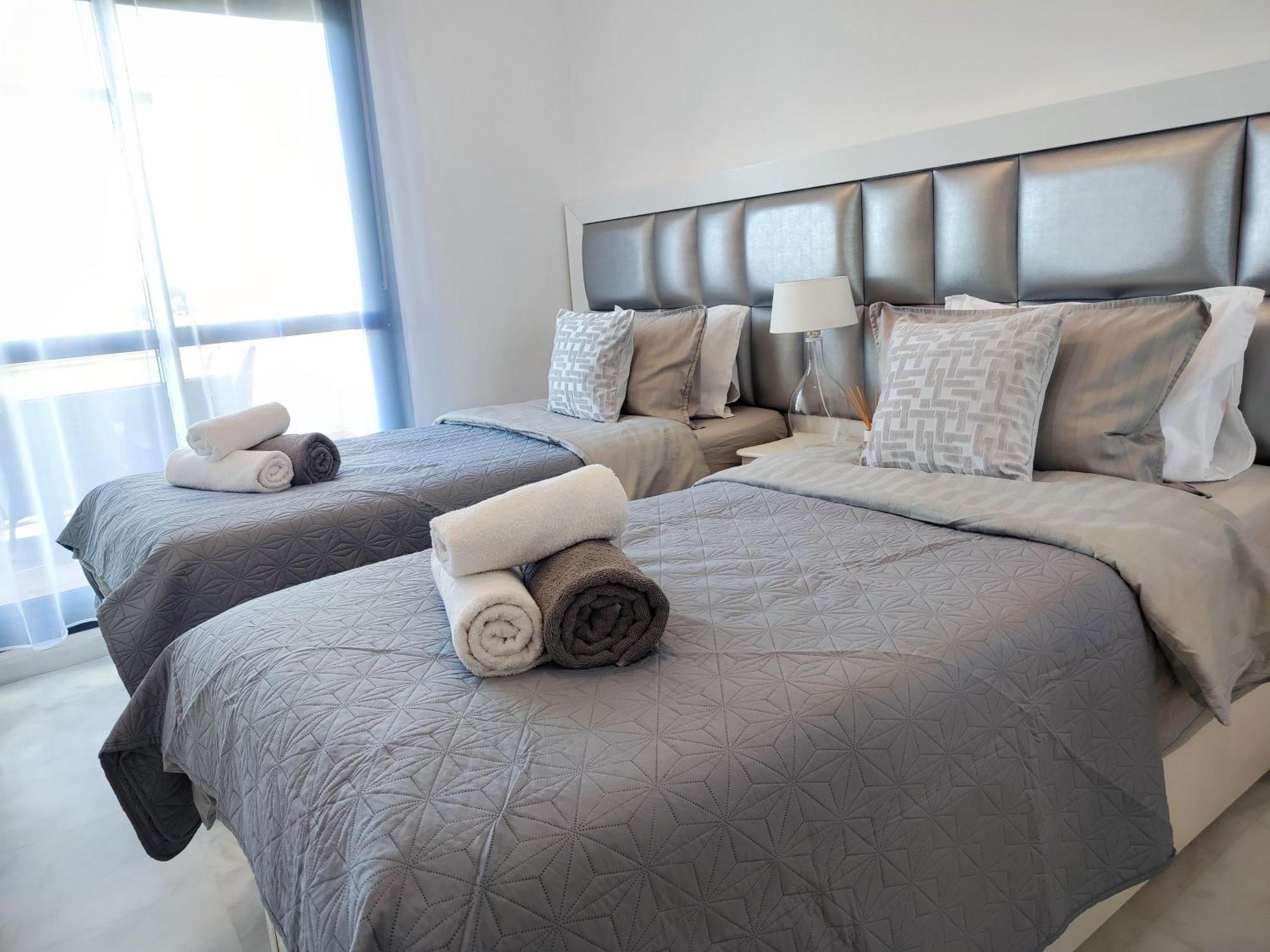 Luxury Duplex Infinity Pool Ehhouse Apartman Estepona Kültér fotó