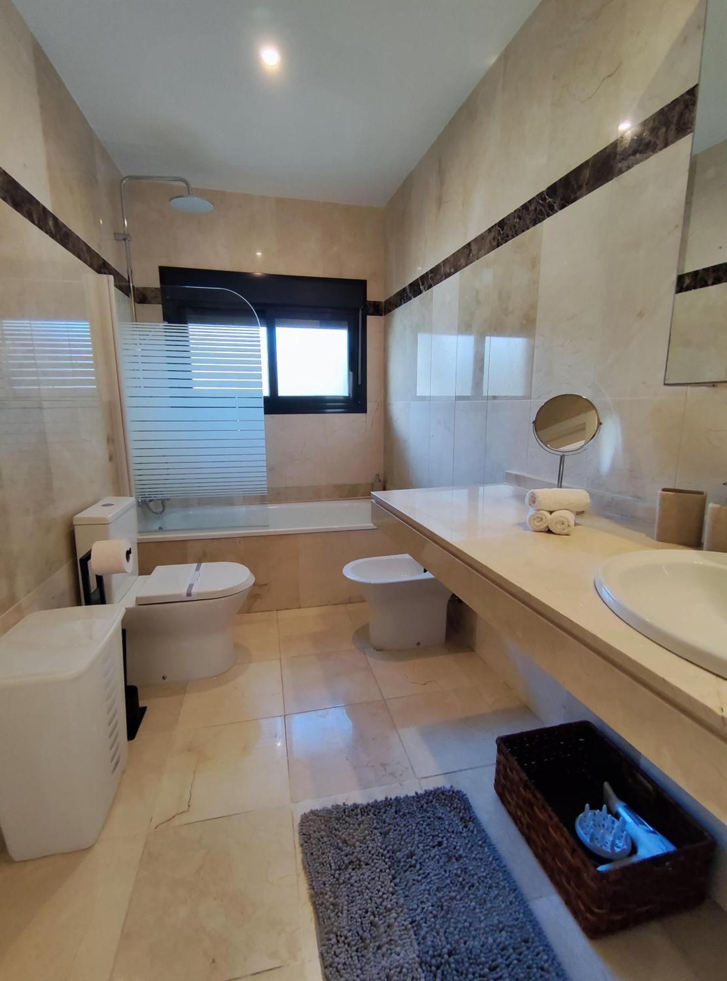 Luxury Duplex Infinity Pool Ehhouse Apartman Estepona Kültér fotó