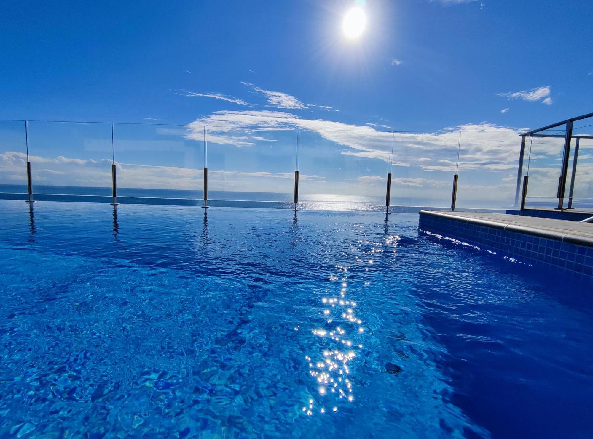 Luxury Duplex Infinity Pool Ehhouse Apartman Estepona Kültér fotó