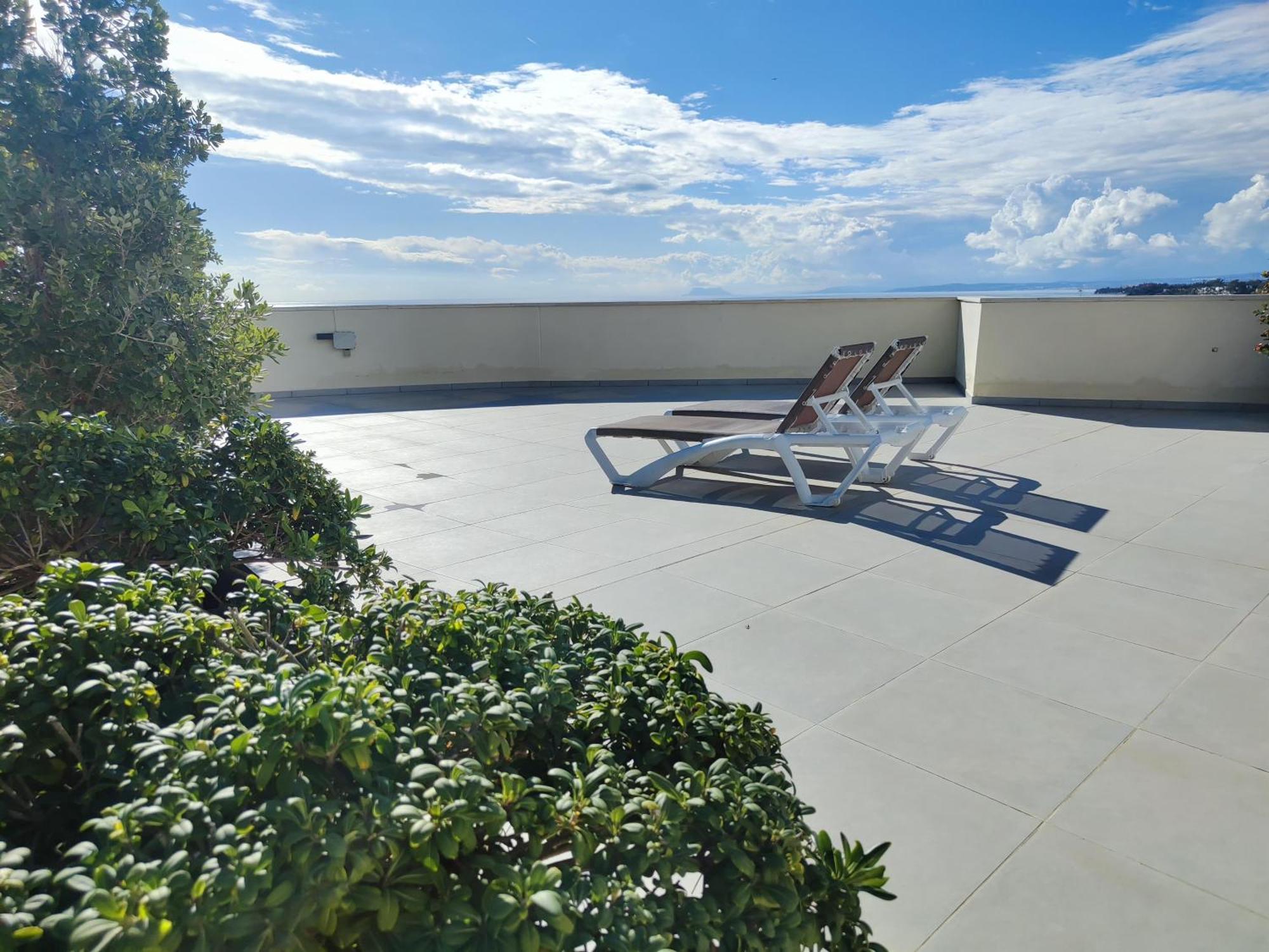 Luxury Duplex Infinity Pool Ehhouse Apartman Estepona Kültér fotó